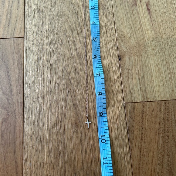 10K Gold/Rose Gold Cross Necklace - Picture 6 of 6